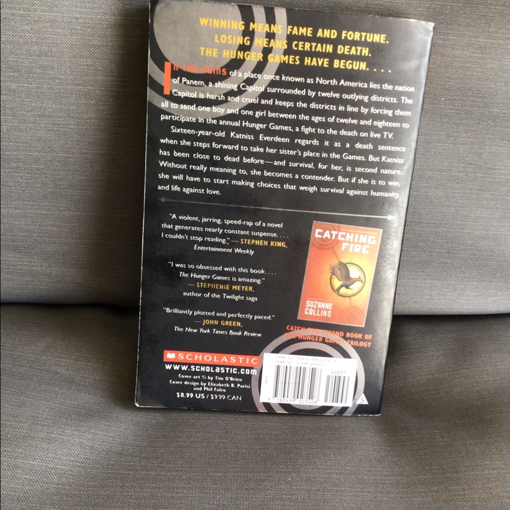 The Hunger Games Book - Picture 3 of 3